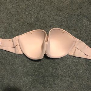 32DDD STRAPLESS BRA
